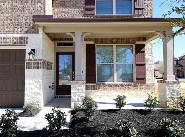 Foto del edificio - 8202 Aleppo Pine Ln