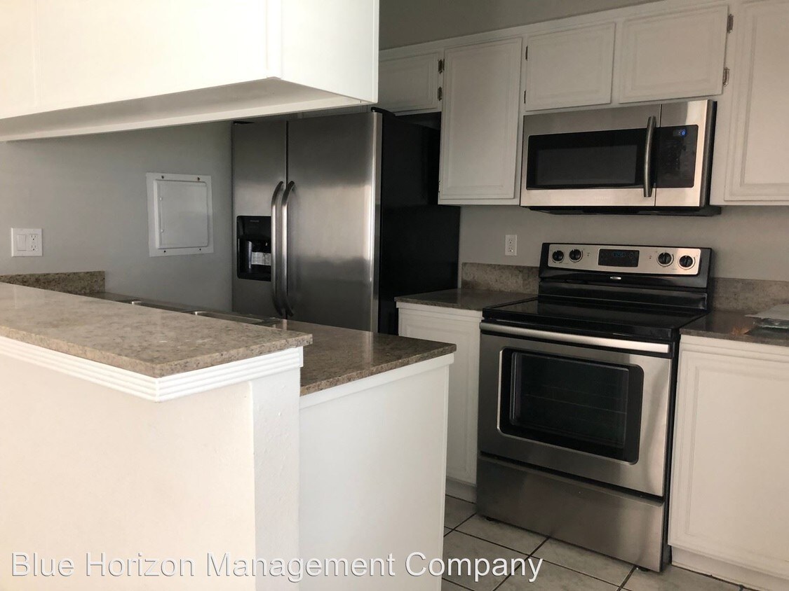 Foto principal - 2 br, 1 bath House - 1041 Bailard Ave #1