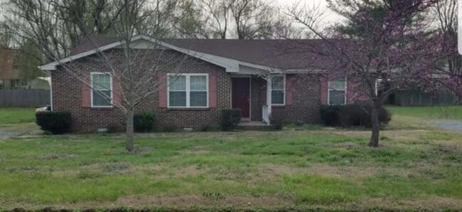 Building Photo - 1155 Edgewood Dr