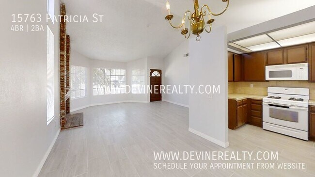 Building Photo - 4 BR HOME IN THE HEART OF MORENO VALLEY