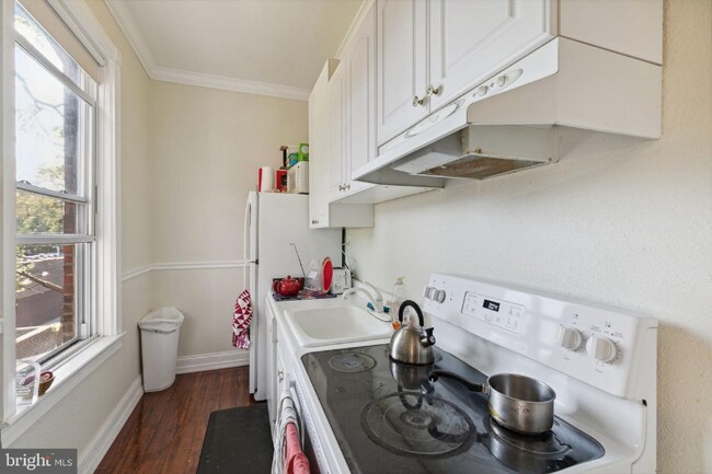 Foto del edificio - 4818 Trinity Pl