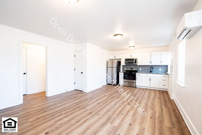 Building Photo - 1823 Griswold Dr