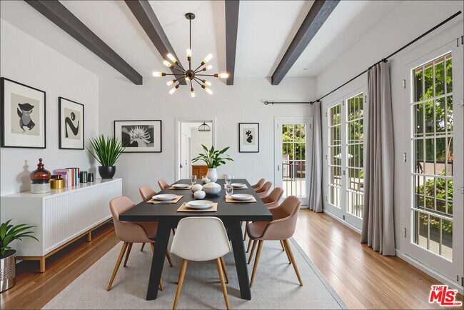 Foto del edificio - 6140 W 6th St