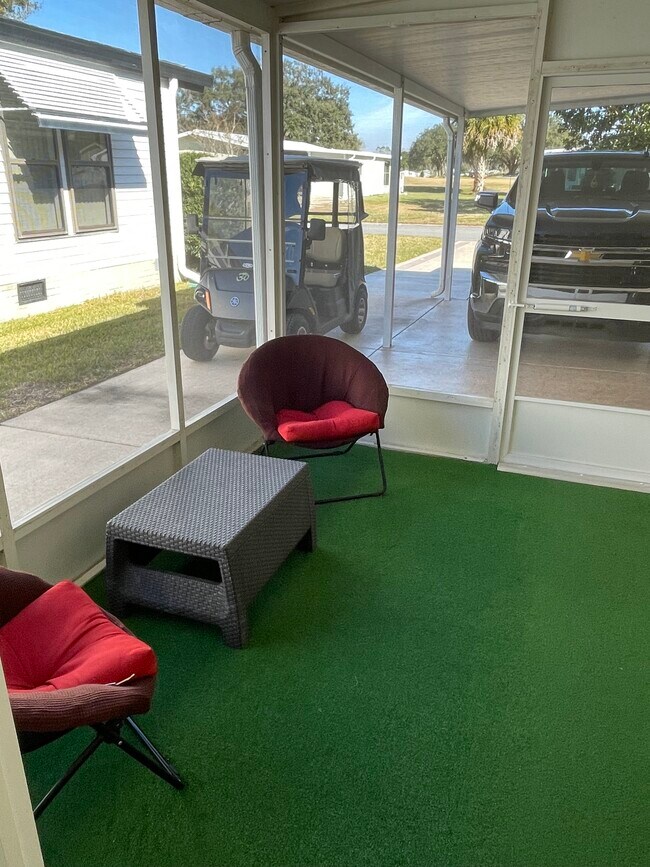 Foto del edificio - 753 Turnberry Ln
