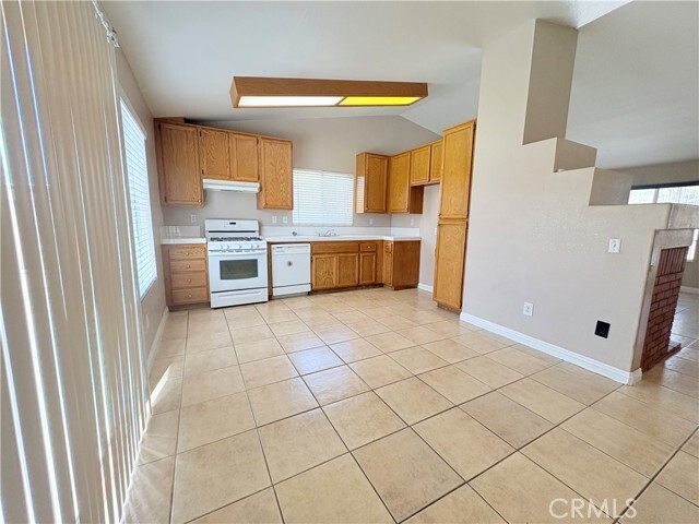 Building Photo - 13268 Princeton Dr