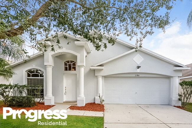 Building Photo - 25806 Bloomsbury Ct