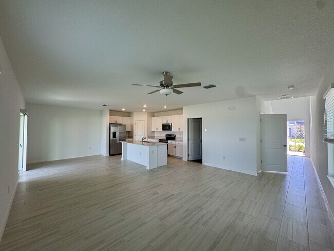 Building Photo - 11738 Radiant Shr Lp