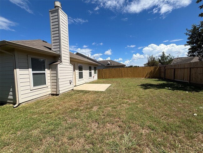 Foto del edificio - 10831 Harston Dr