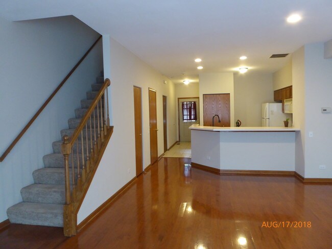 Foto del edificio - 2924 Stonewater Dr