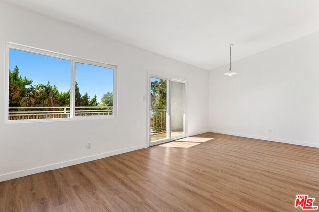 Foto del edificio - 836 Ashland Ave