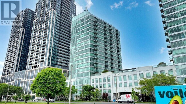 Building Photo - 1910-1910 Lake Shore Blvd W