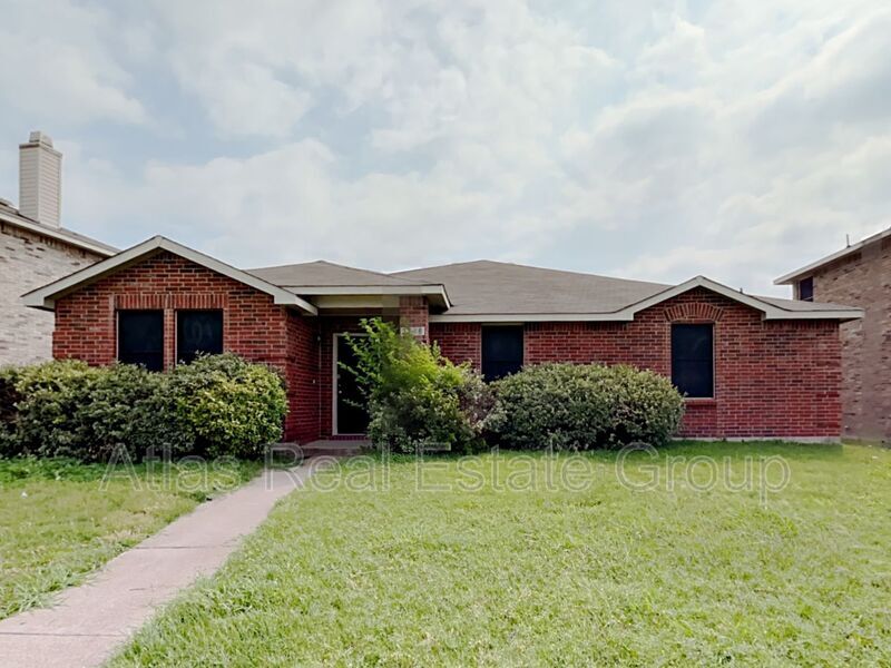 Primary Photo - 2908 Rising Crest Dr