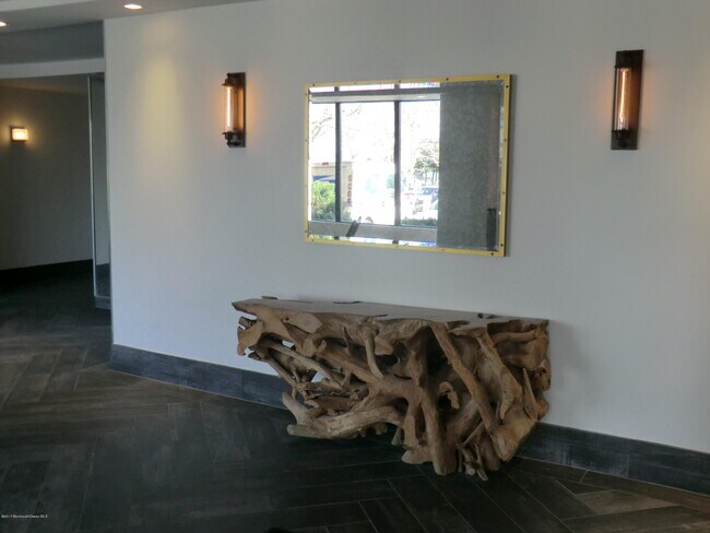 Foto del edificio - 10 Ocean Blvd