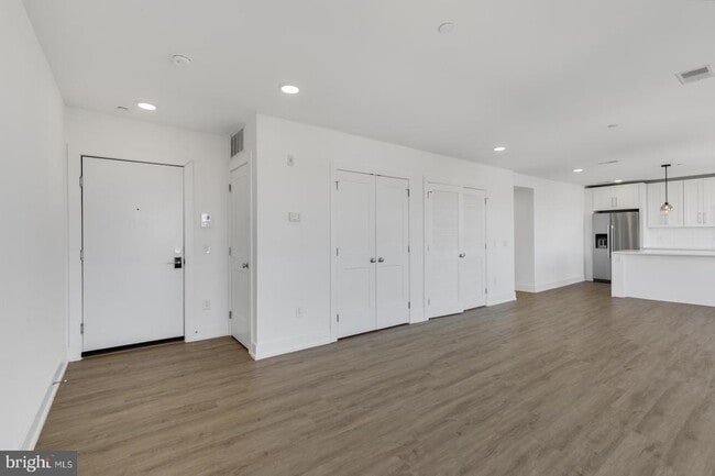 Foto del edificio - 1335 N Marston St