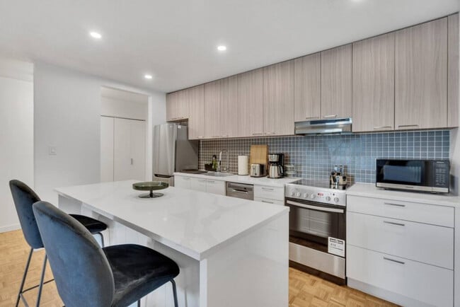 Building Photo - 1190 10th Avenue Bikeway