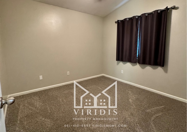 Building Photo - 10104 Bay Colony Dr
