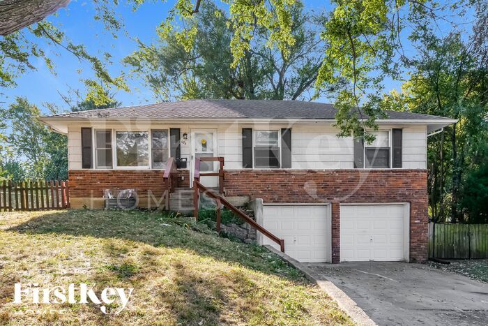 Foto principal - 6211 E 150th St