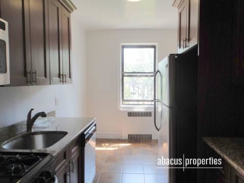 Foto principal - 800 E 17th St