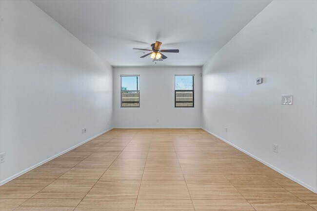 Foto del edificio - 9233 W Dreyfus Dr