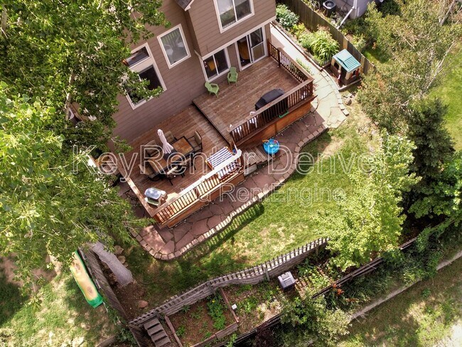 Building Photo - 8751 Rosebud Pl