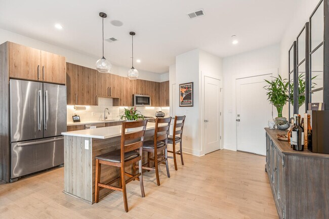 Foto del edificio - 232 Old Colony Ave