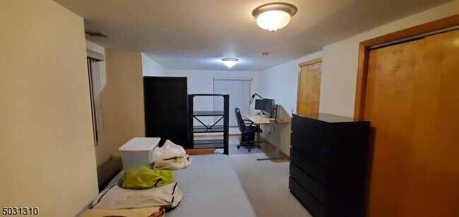 Foto del edificio - 57 Norwood Ave
