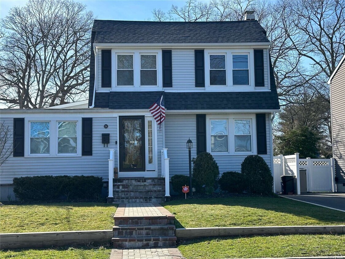 Primary Photo - 26 Frederick Ave