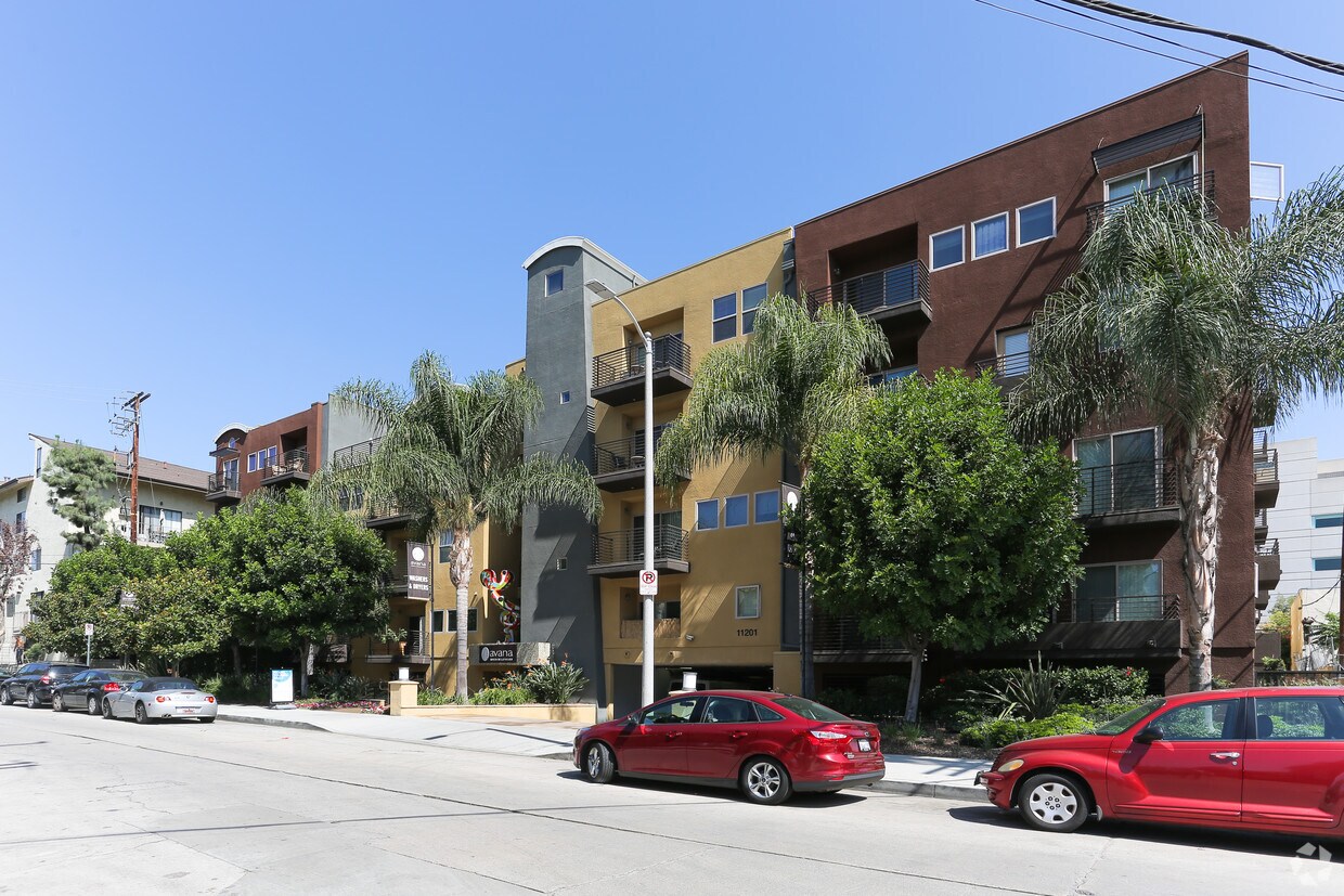 Avana North Hollywood Apartments North Hollywood, CA