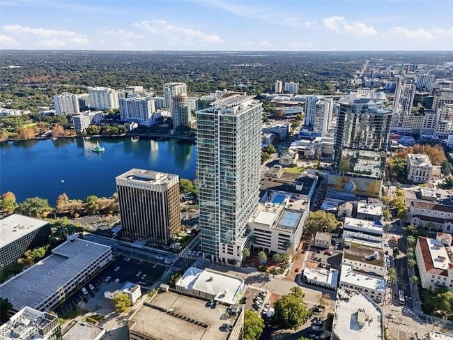 Photo - 150 E Robinson St Apartment