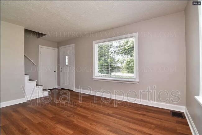 Foto del edificio - 5531 Minor Ln