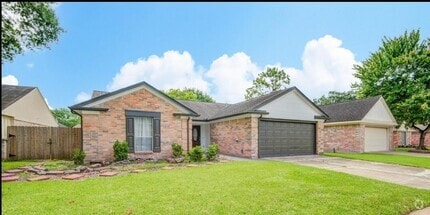 Building Photo - 2503 Lively Ln