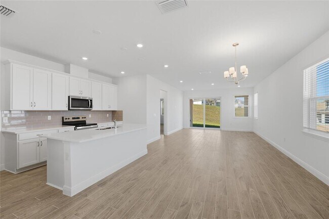 Foto del edificio - 2100 Maverick Ct