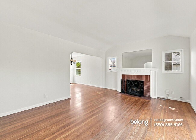 Foto del edificio - 279 Bowling Green St
