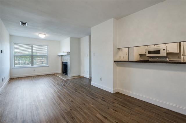 Building Photo - 2200 E Trinity Mls Rd