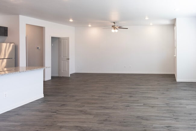 Building Photo - 2829 Aiden Ln