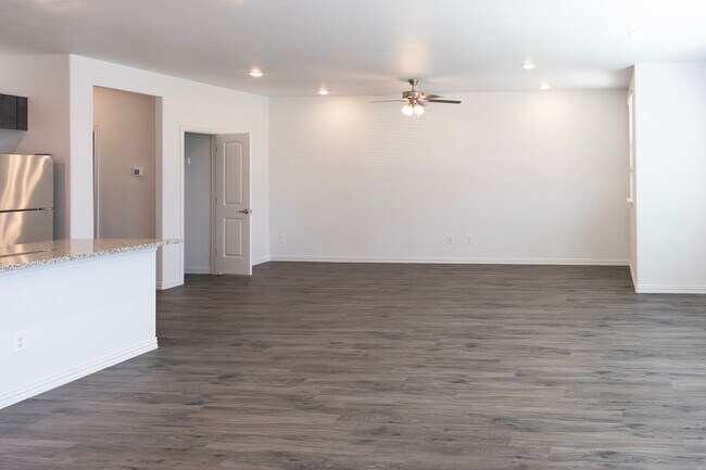 Foto del edificio - 2829 Aiden Ln