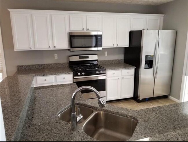 Building Photo - 109 Enclave Ct