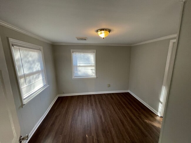 Foto del edificio - 2 Bedroom House in Sharpsburg - New Centra...