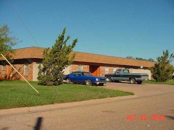 Primary Photo - 200 N Jefferson St