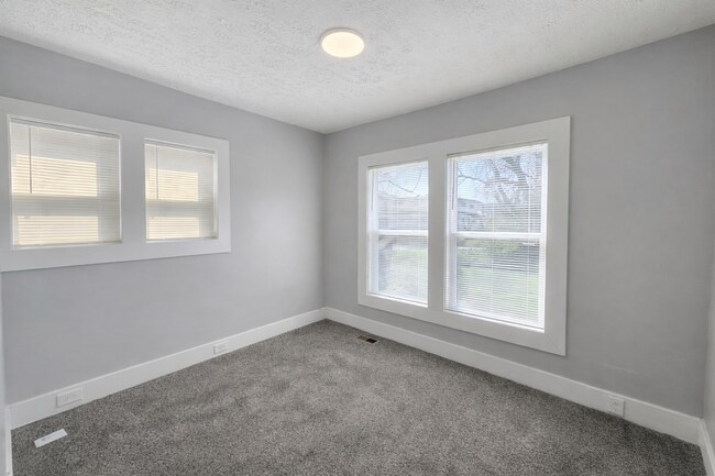 Foto del edificio - Remodeled two bedroom gem!