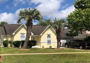 Building Photo - 1925 Catamaran Dr