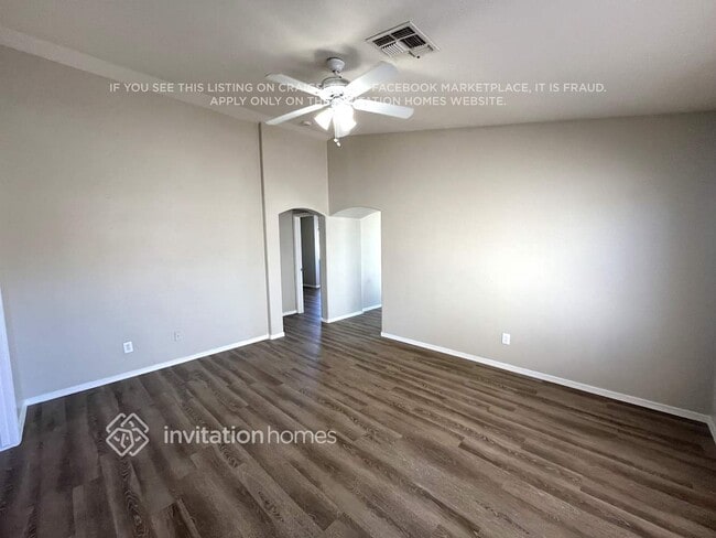 Building Photo - 12034 W Scotts Dr
