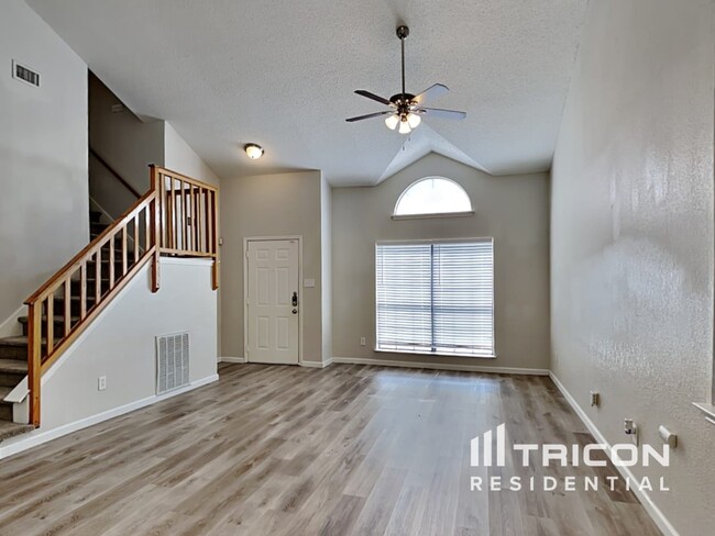 Foto del edificio - 4137 Stinwick Ln