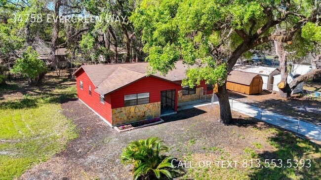 Building Photo - 34758 Evergreen Way