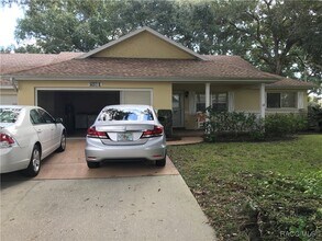 Building Photo - 9257 SW 82nd Terrace