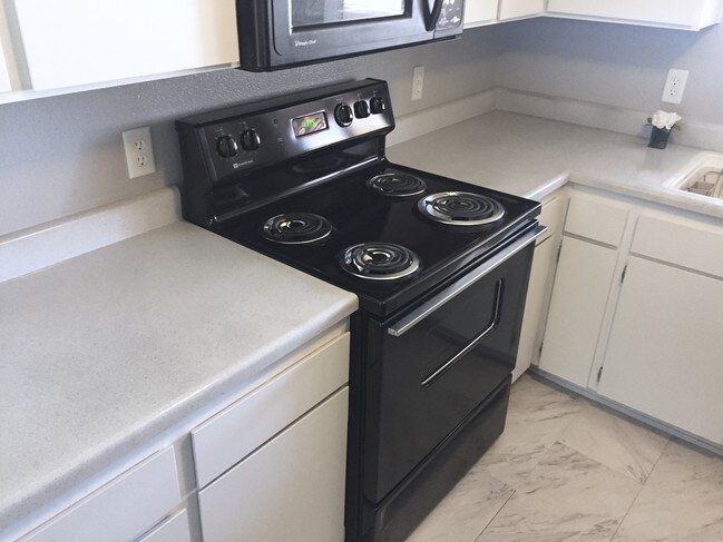 Foto del edificio - 10828 N Biltmore Dr