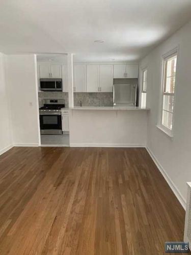 Foto del edificio - 2-6 Fair Lawn Ave
