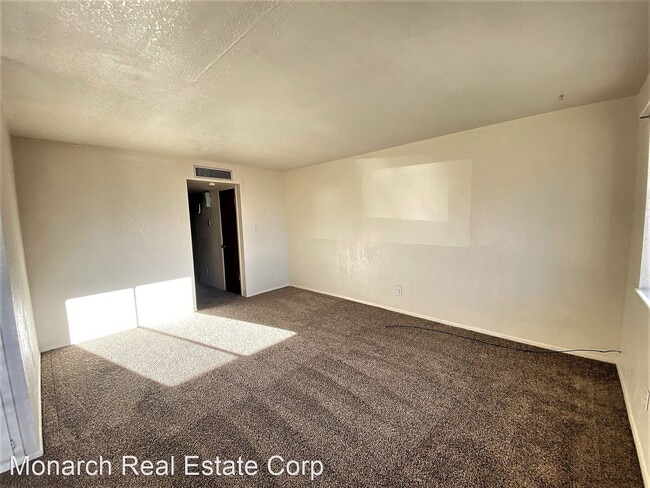 Building Photo - 2 br, 1.5 bath House - 1250 Triviz