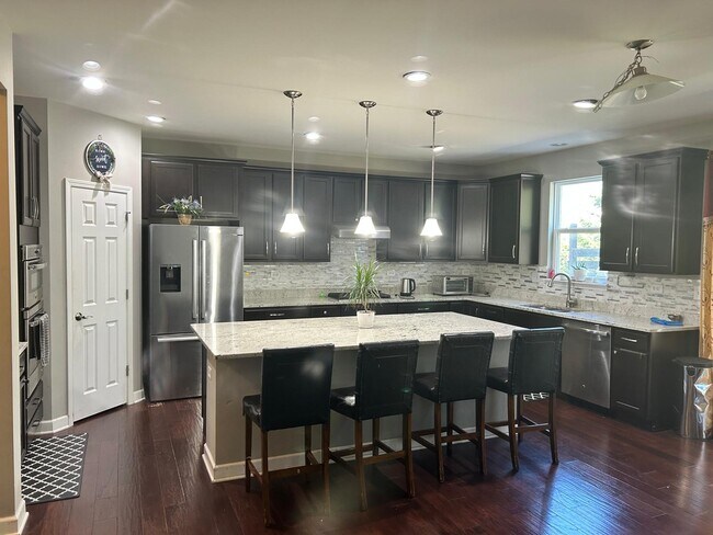 Foto del edificio - 5935 Oak Ridge Way