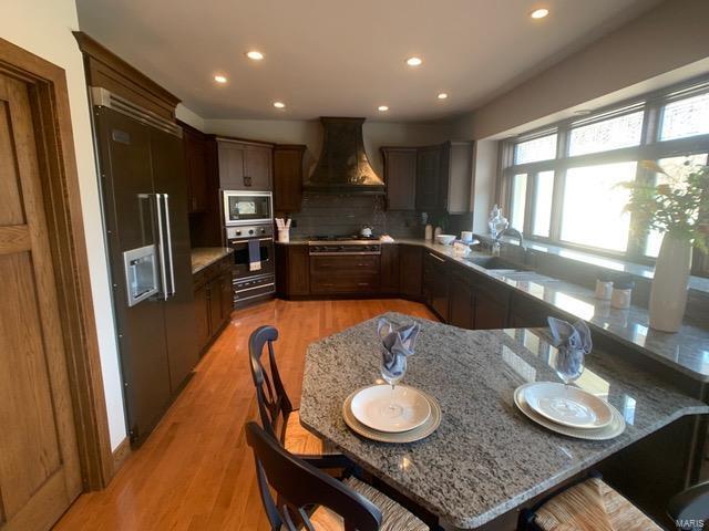 Foto del edificio - 15 Summerhill Ln